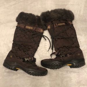 Coach winter boots with fur trim